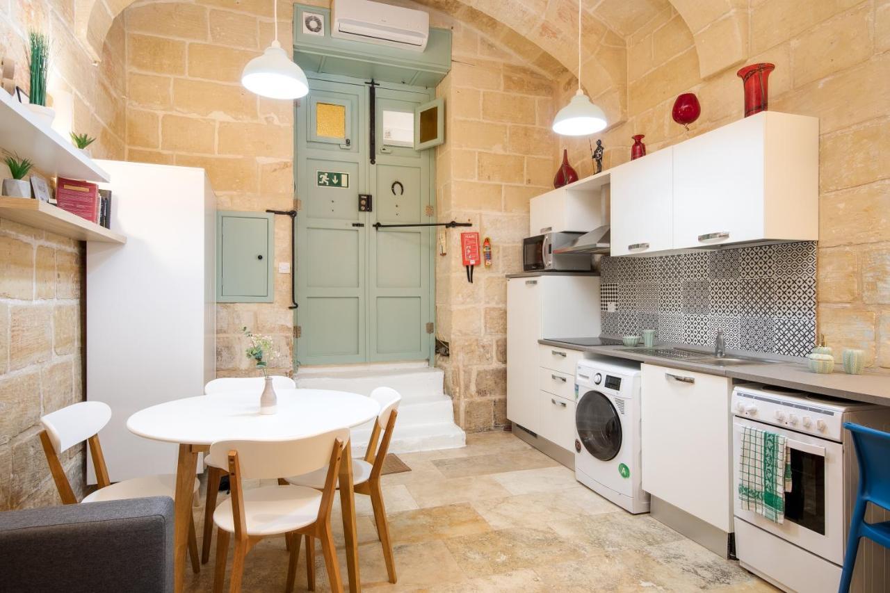 Mcc Suites Valletta Exteriör bild